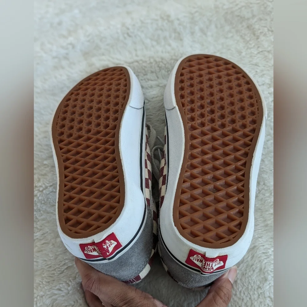 Great Condition: Vans Old Skool checkerboard Suede/Canvas Women’s 5.5 (M… - Picture 11 of 14